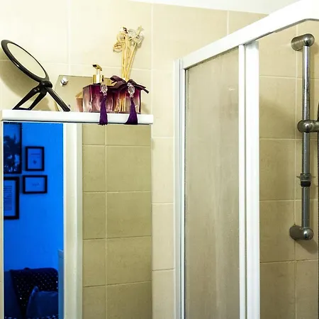 Charming Near Montmartre Daire *